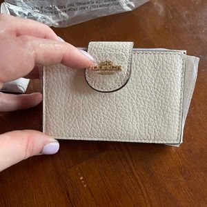 Coach Accordion Card Case